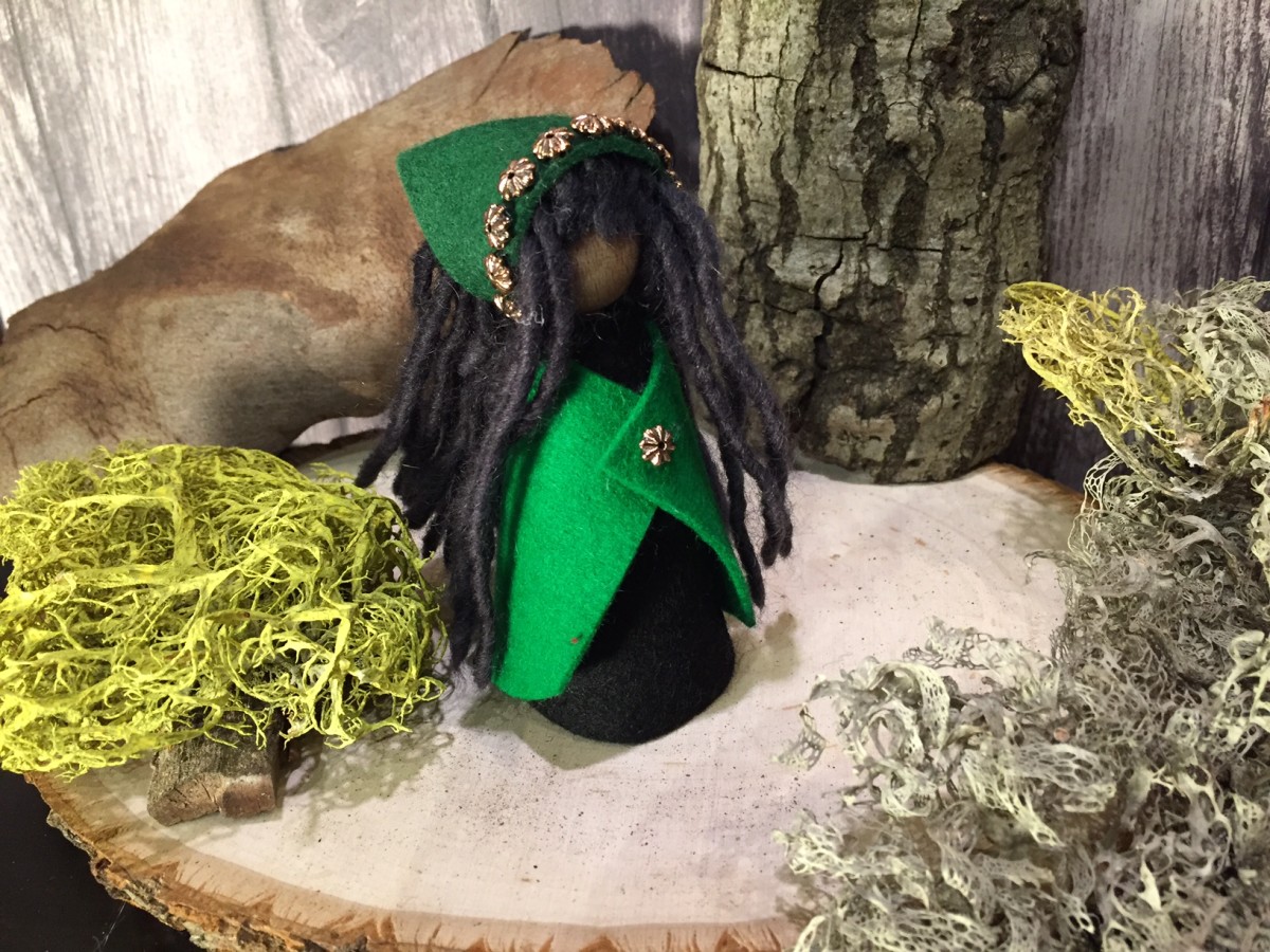 Waldorf Finger Puppet: Irish Princess | Tutorial