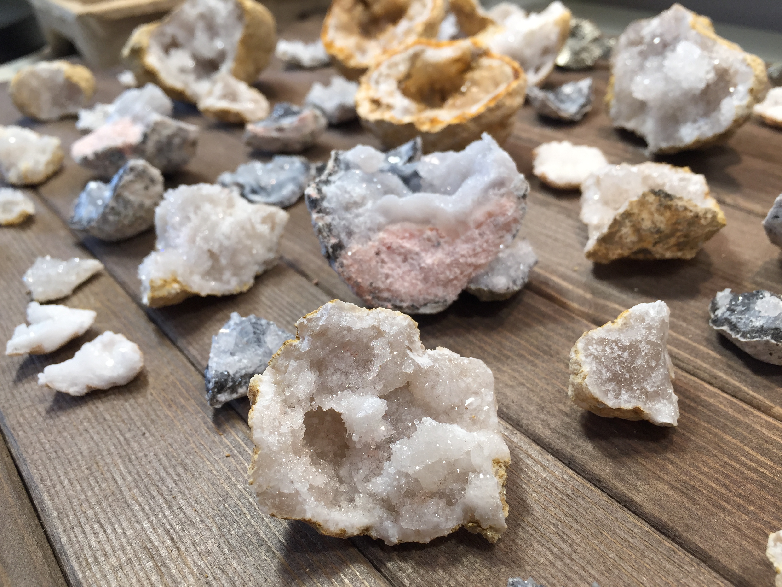 What’s Inside Geodes?